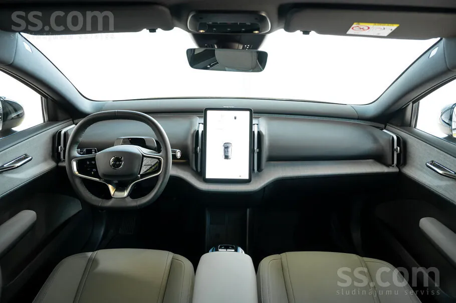 Volvo Ex 30 2025 photo 4