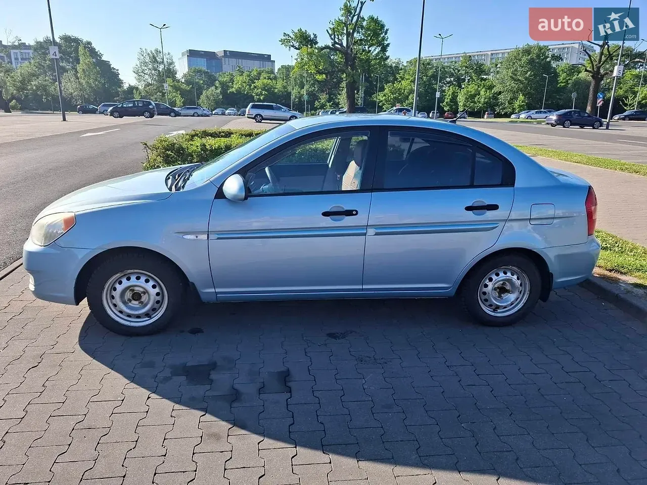 Hyundai Accent 2008 photo 3