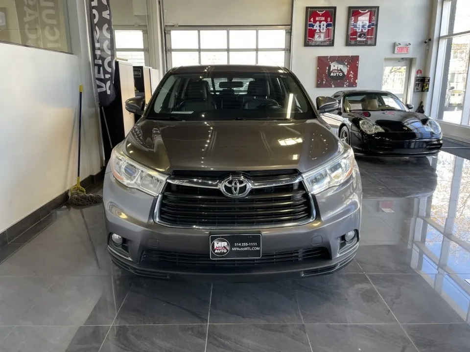 Toyota Highlander 2015 photo 2