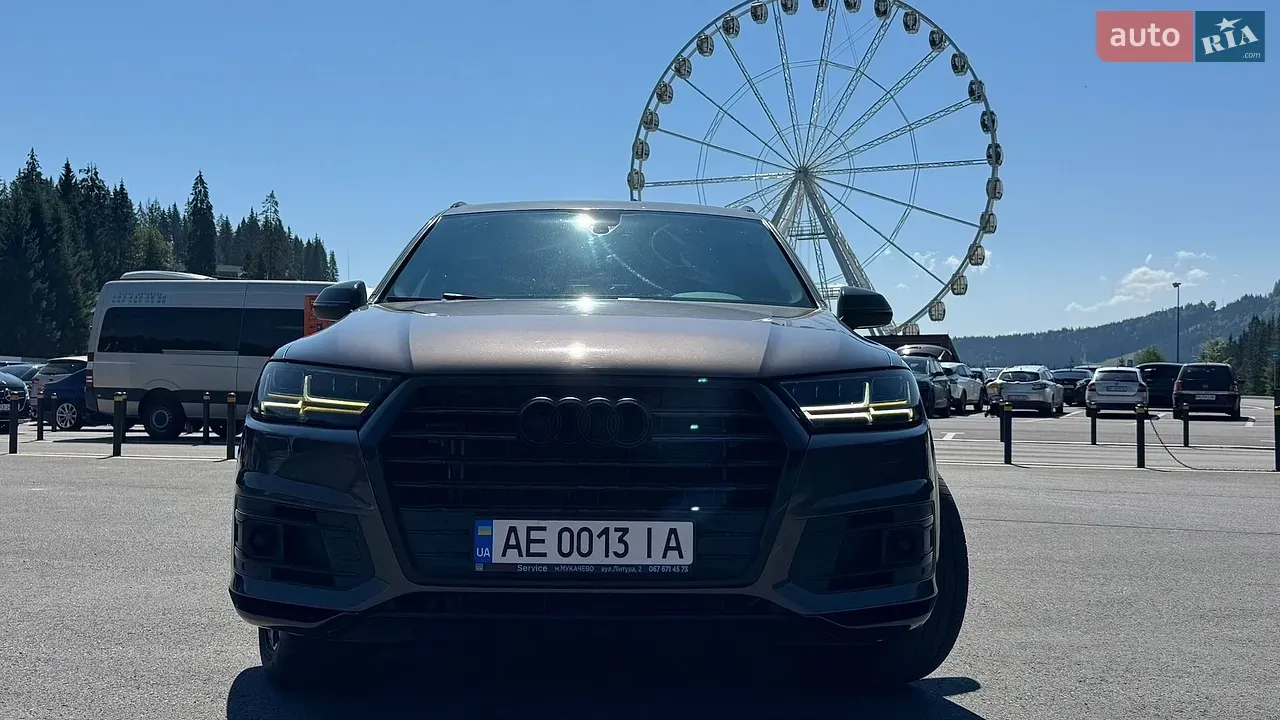 Audi Q7 2016 photo 2