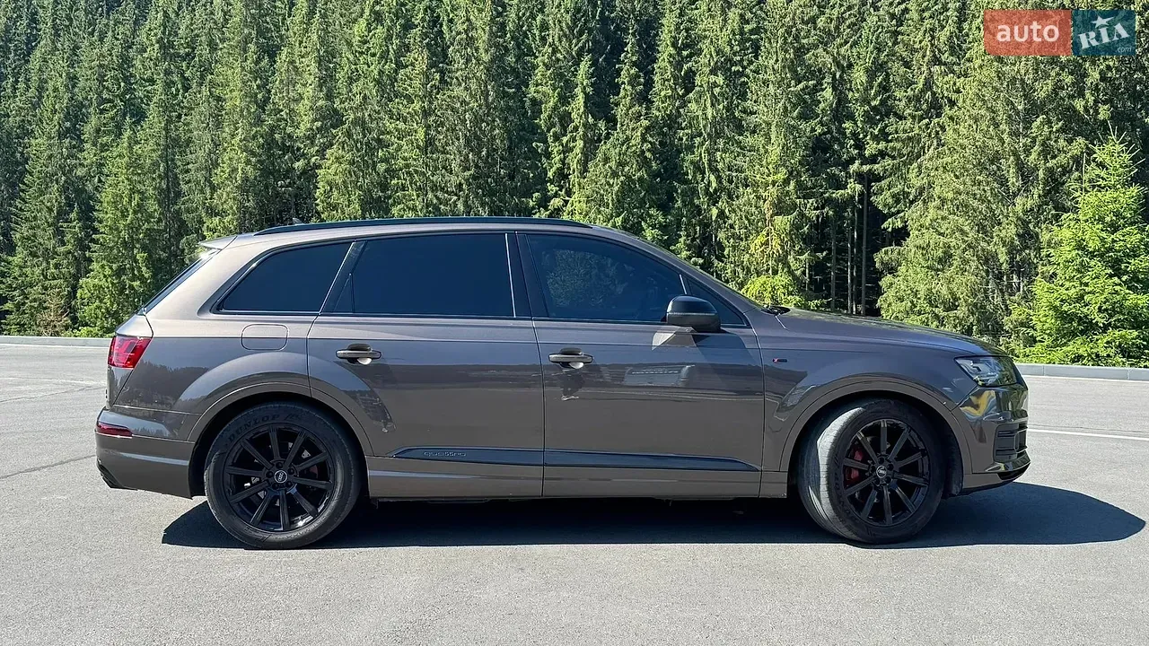Audi Q7 2016 photo 4