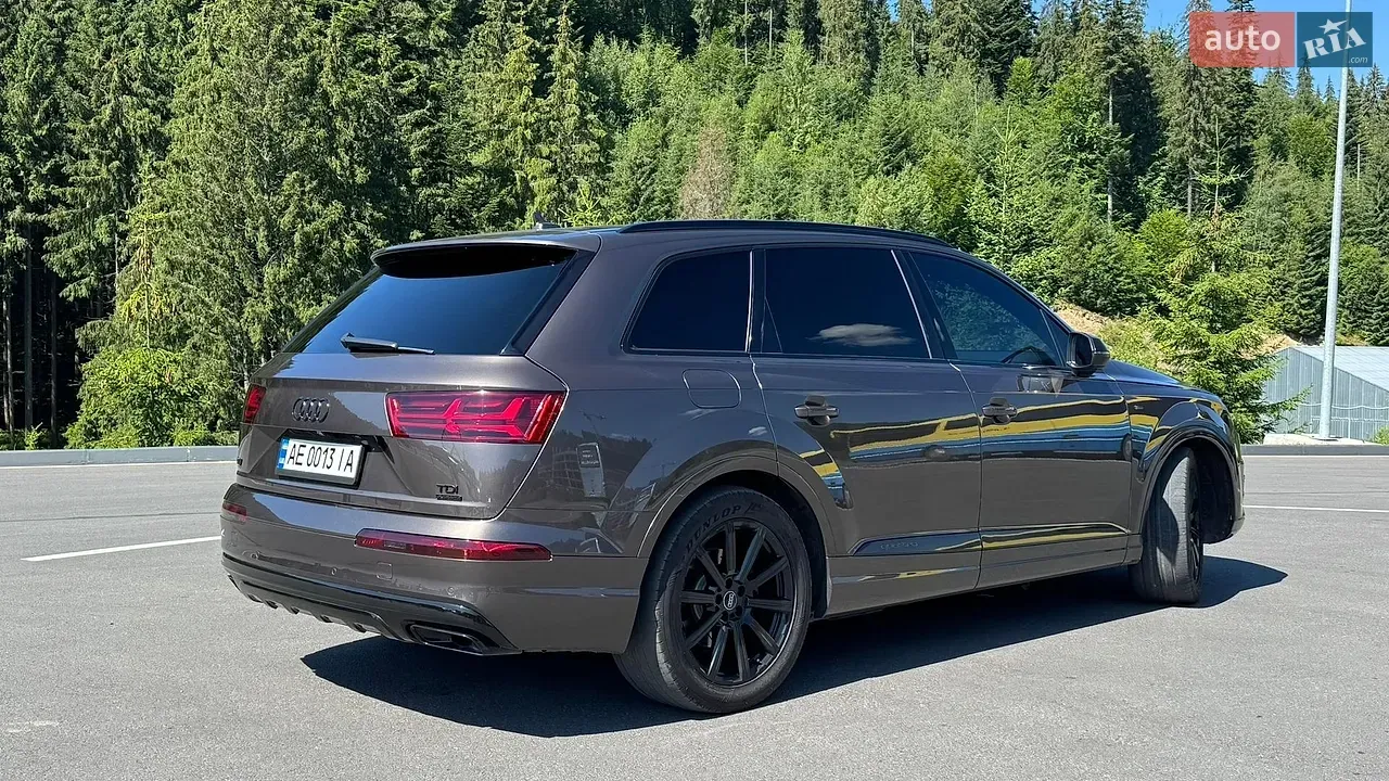 Audi Q7 2016 photo 5