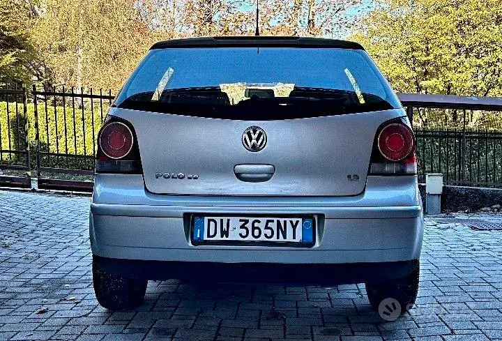 Volkswagen Polo 2009 photo 3