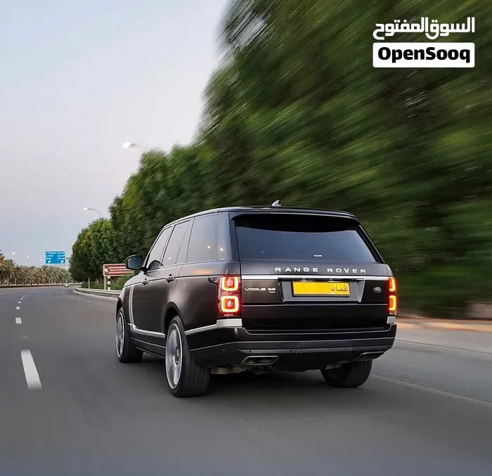 Land Rover Range Rover Vogue 2021 photo 3