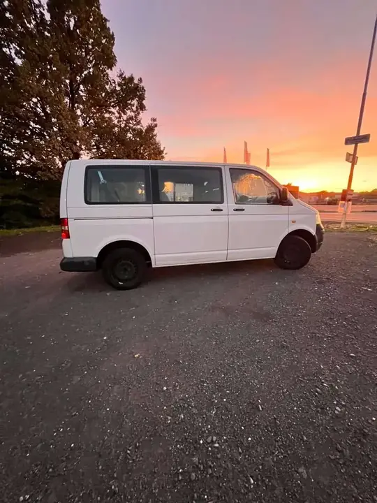 Volkswagen T5