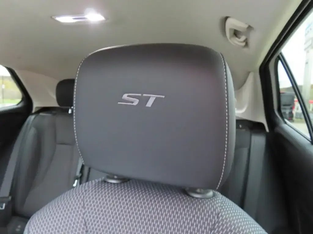 Buick Envision 2023 photo 4