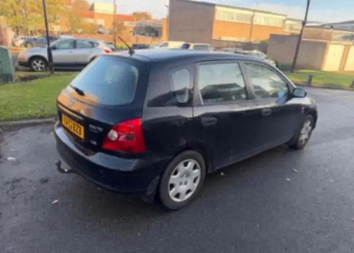 Honda Civic 2003 photo 4