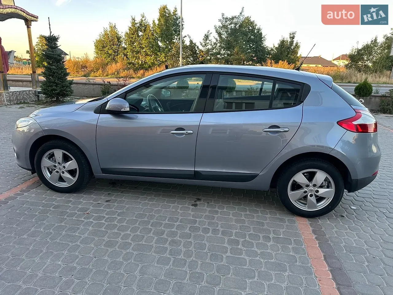Renault Megane 2009 photo 2