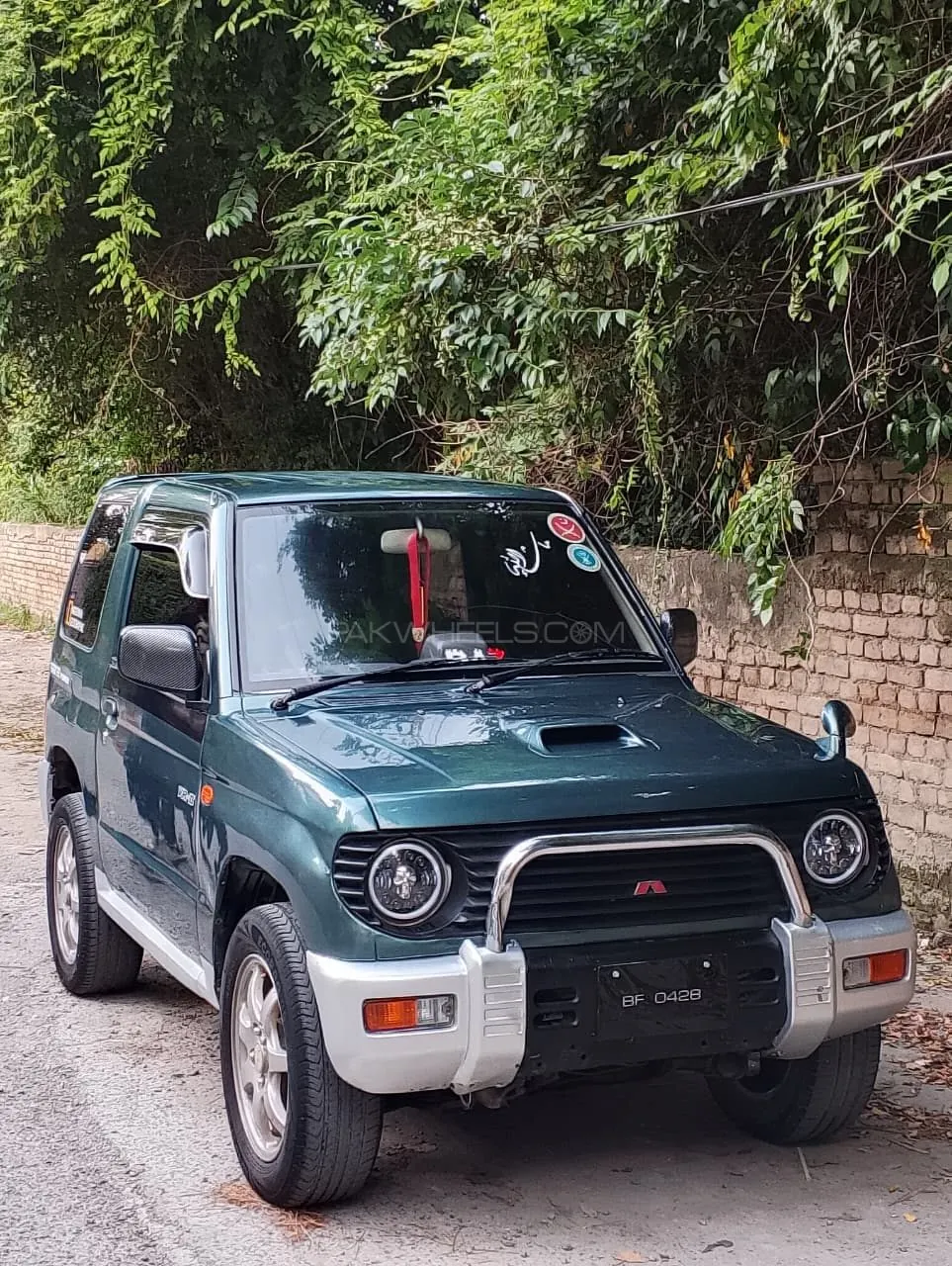 Mitsubishi Pajero Mini