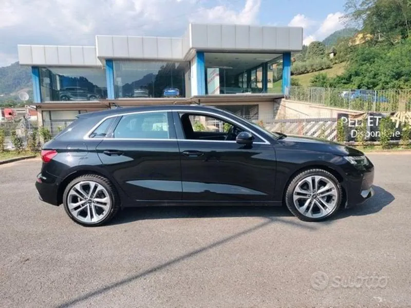 Audi A3 Sportback 2025 photo 4