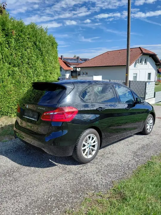 BMW 2 Series 2017 photo 2