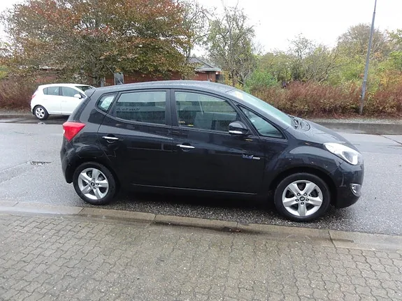 Hyundai Ix20 2010 photo 4