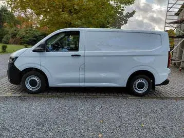 Volkswagen T7 Transporter 2025 photo 3
