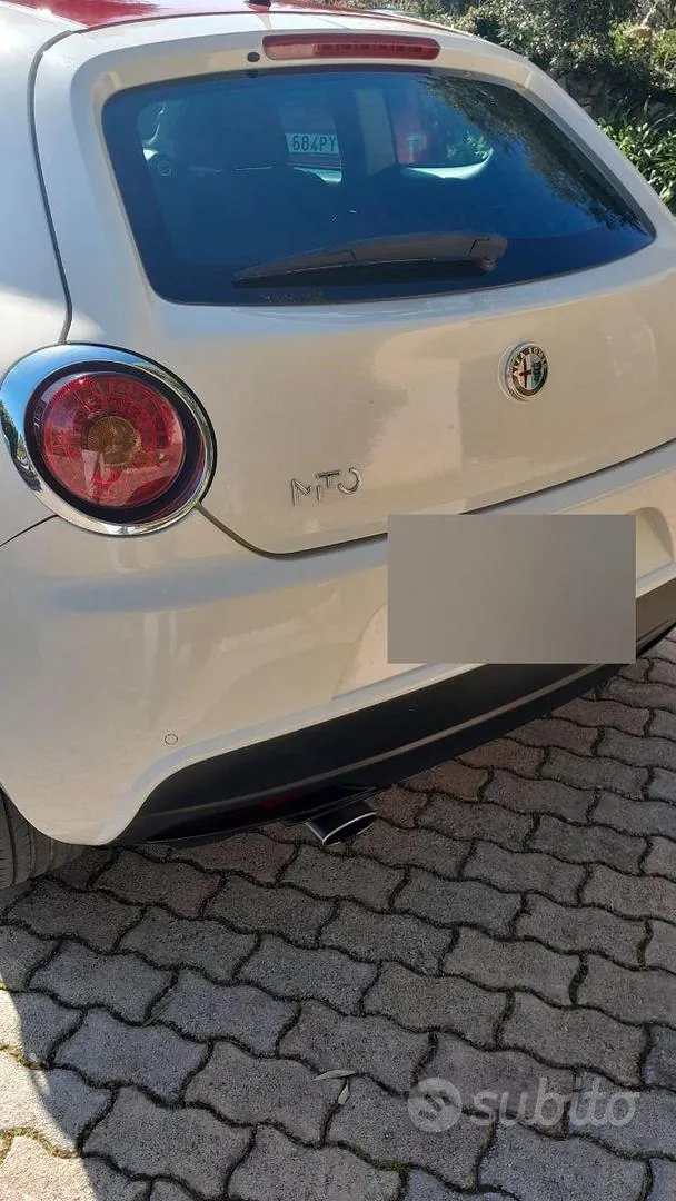 Alfa Romeo Mito 2011 photo 4
