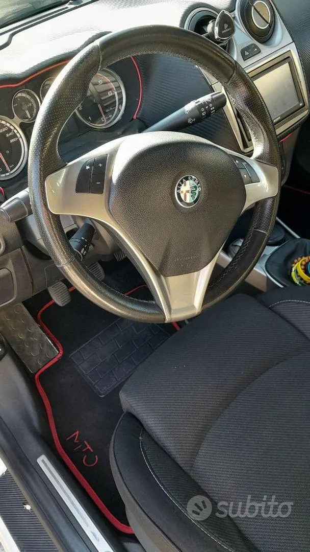 Alfa Romeo Mito 2011 photo 3