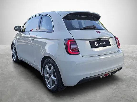 Fiat 500E 2022 photo 3