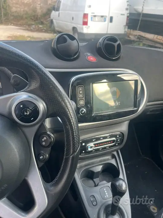 Smart Forfour 2016 photo 5