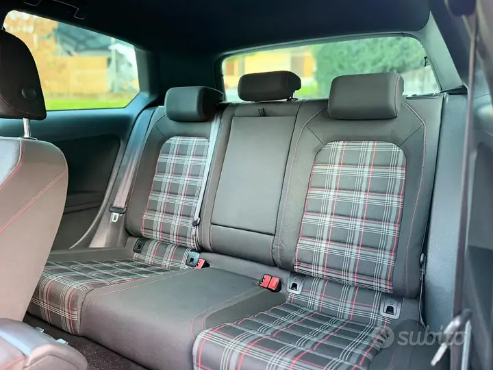 Volkswagen Golf 2013 photo 5