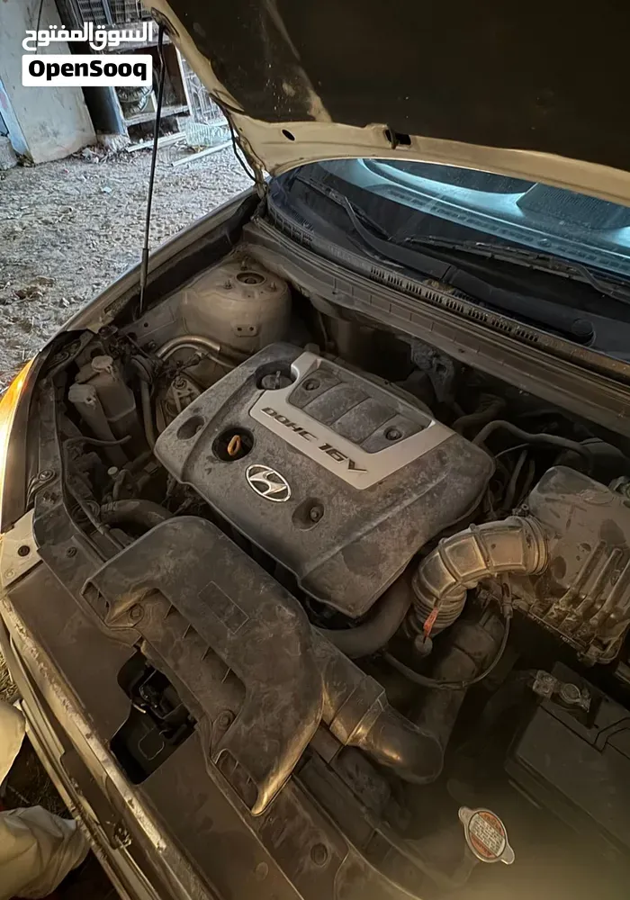 Hyundai Avante 2009 photo 2