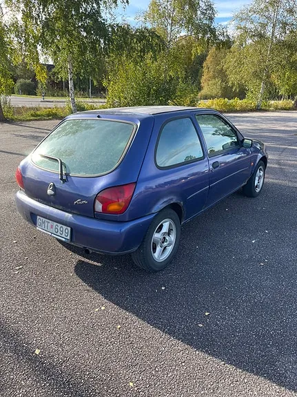 Ford Fiesta 1999 photo 3