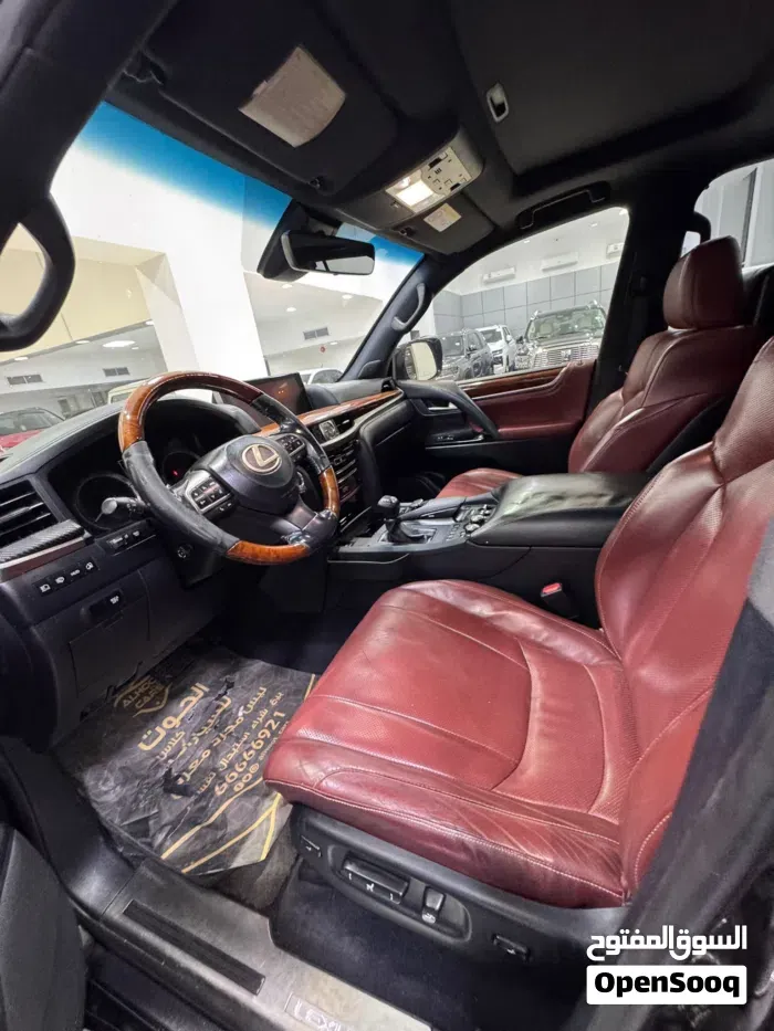 Lexus Lx 570 2016 photo 3