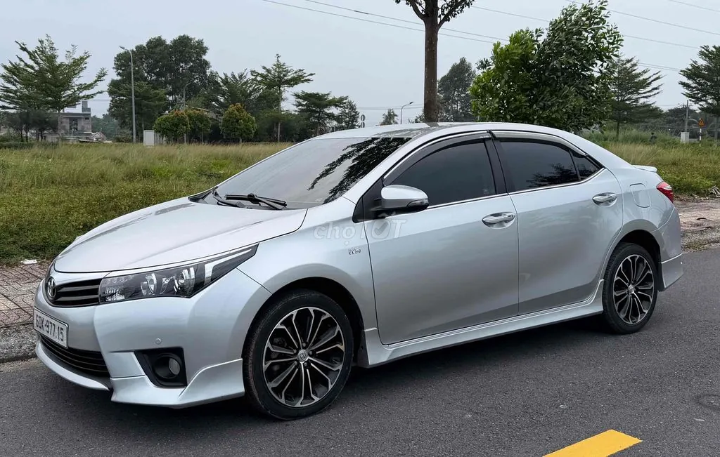 Toyota Corolla Altis 2014 photo 2
