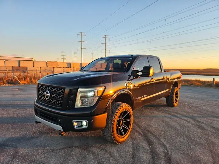 Nissan Titan 2016 photo 4