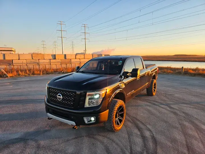 Nissan Titan