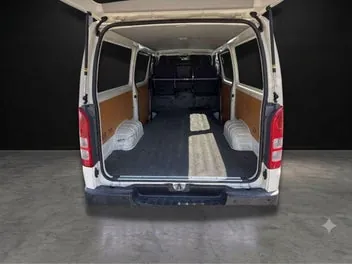 Toyota Hiace 2021 photo 5