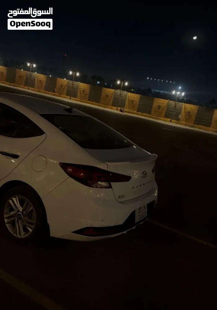 Hyundai Elantra 2020 photo 3