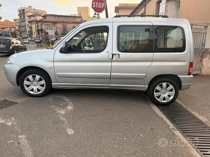 Citroen Berlingo 2007 photo 2