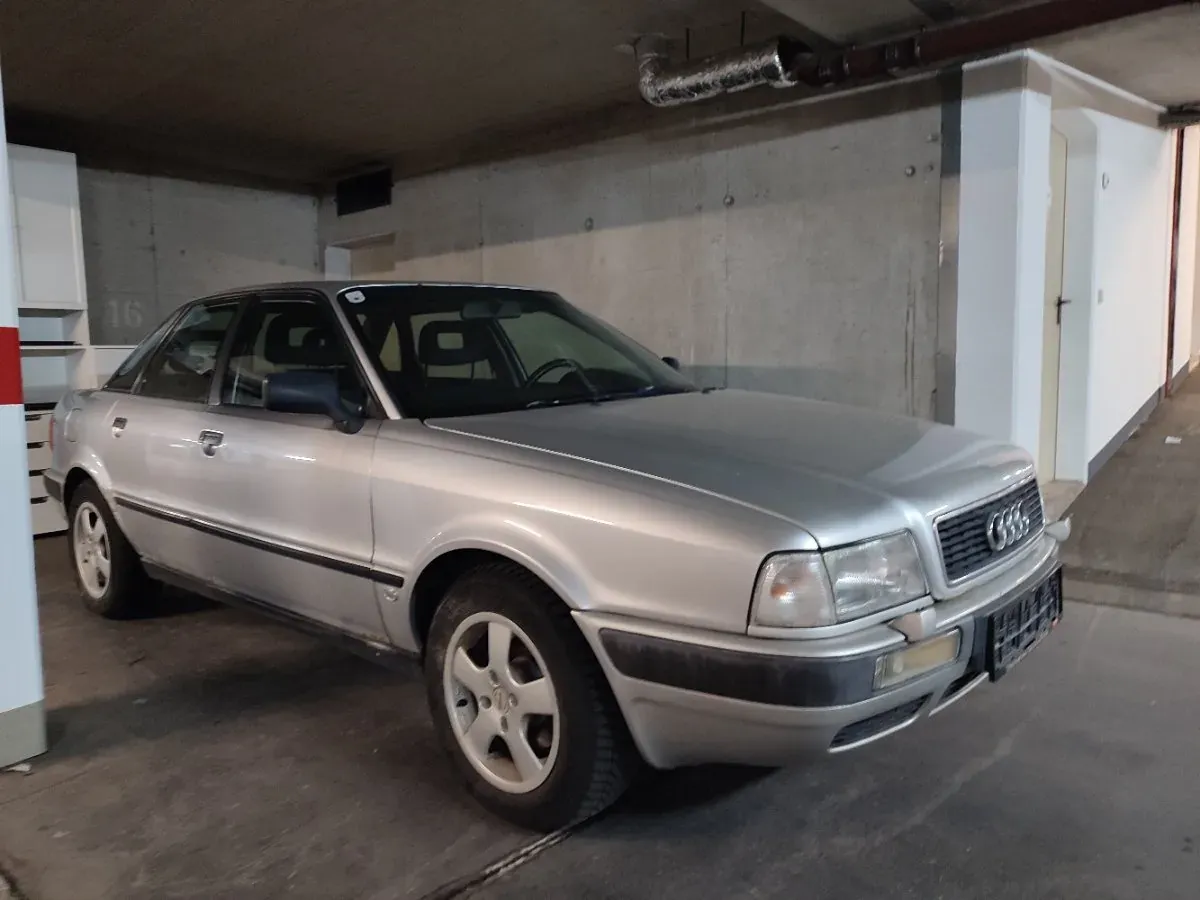 Audi 80