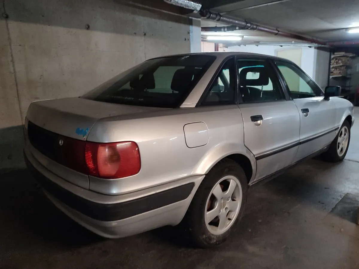 Audi 80 1992 photo 3