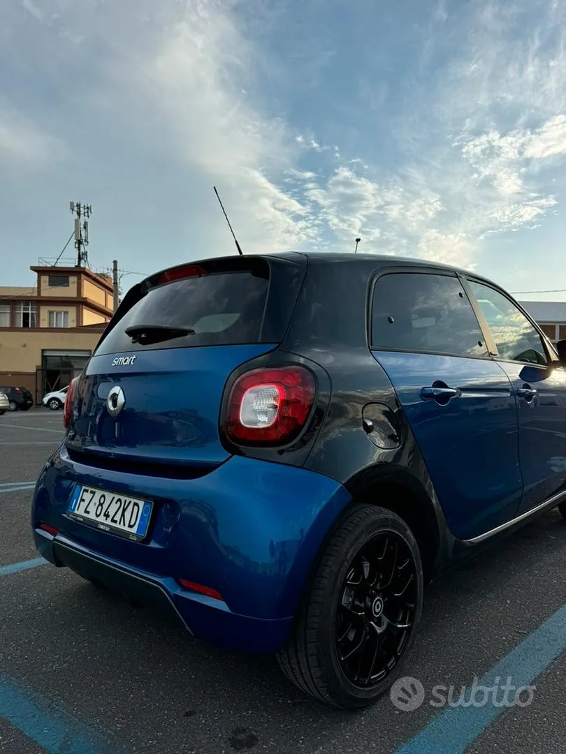 Smart Forfour 2019 photo 4