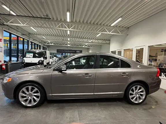 Volvo S80 2011 photo 4
