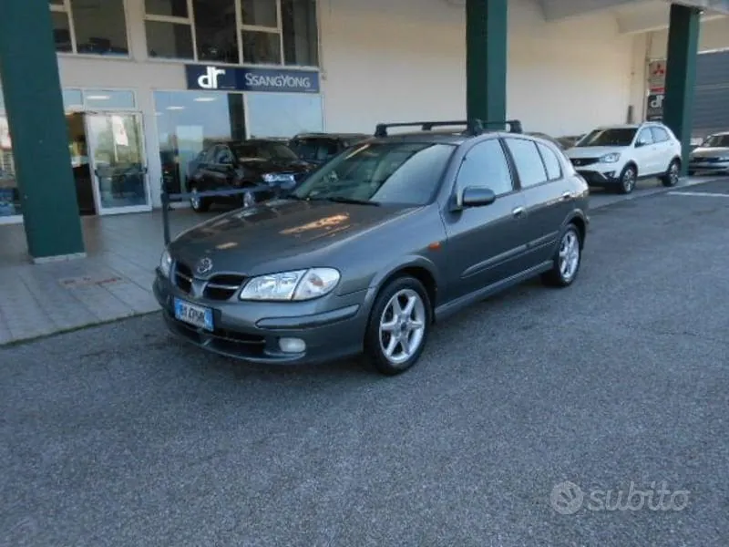 Nissan Almera