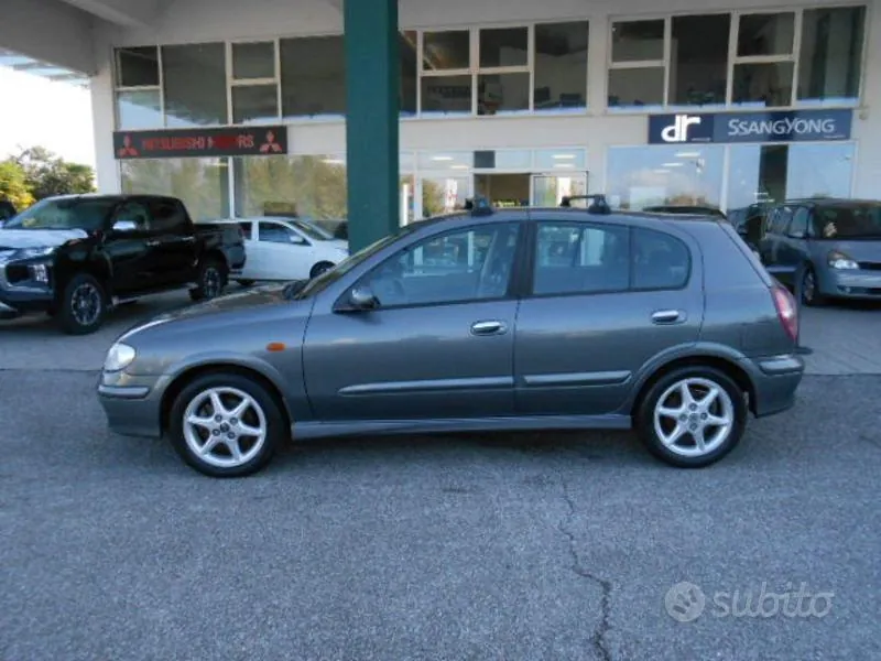Nissan Almera 2002 photo 3