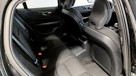 Volvo V60 2022 photo 5