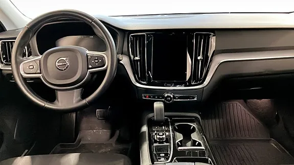 Volvo V60 2022 photo 4