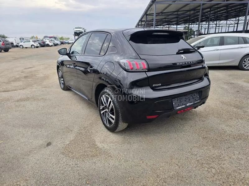 Peugeot 208 2023 photo 5