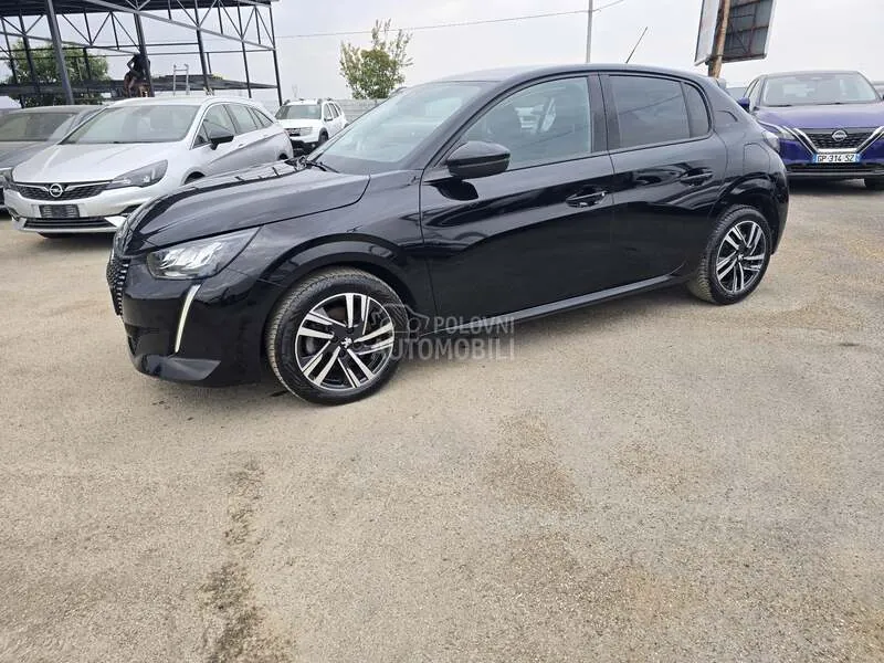Peugeot 208 2023 photo 2