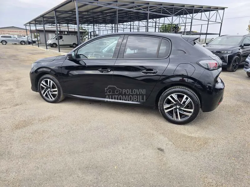 Peugeot 208 2023 photo 4