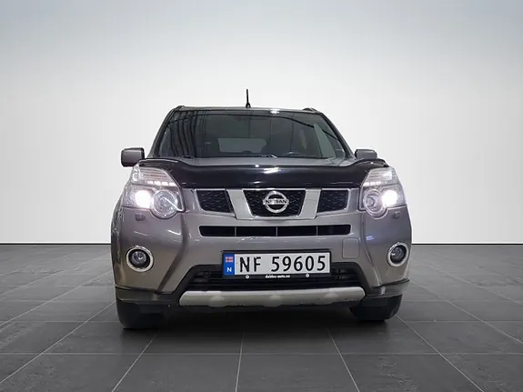Nissan X-Trail 2013 photo 2