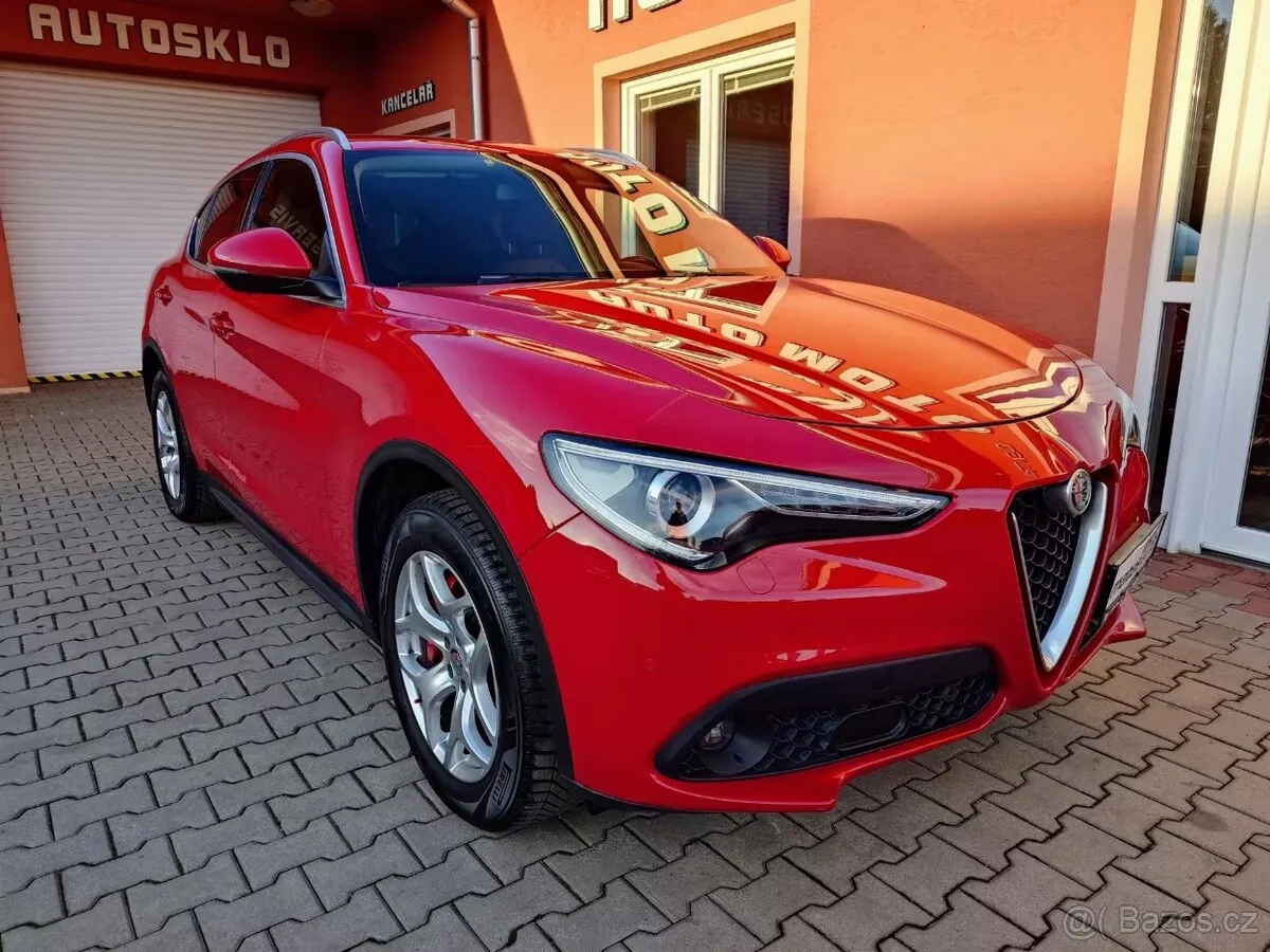 Alfa Romeo Stelvio 2021 photo 4