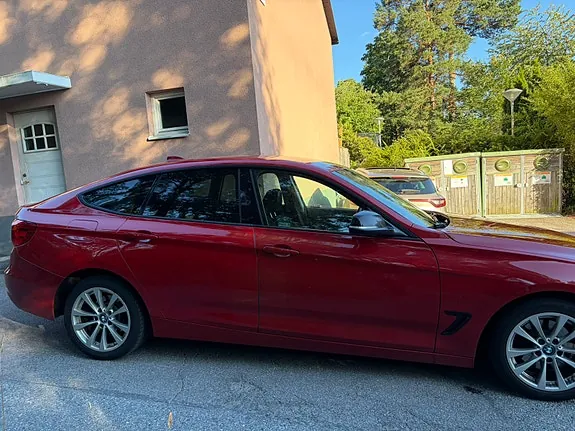 BMW 320D 2015 photo 3