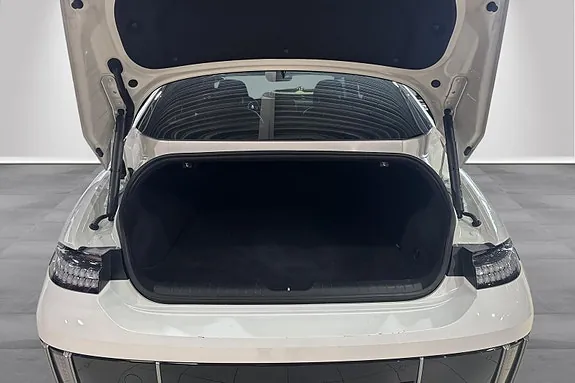 Hyundai Ioniq 6 2023 photo 5