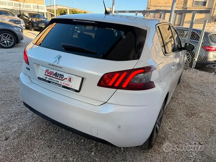 Peugeot 308 2020 photo 5