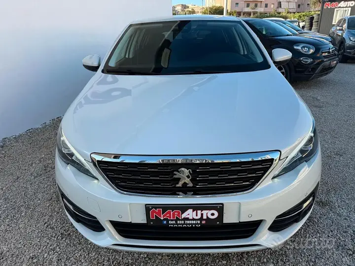 Peugeot 308 2020 photo 3