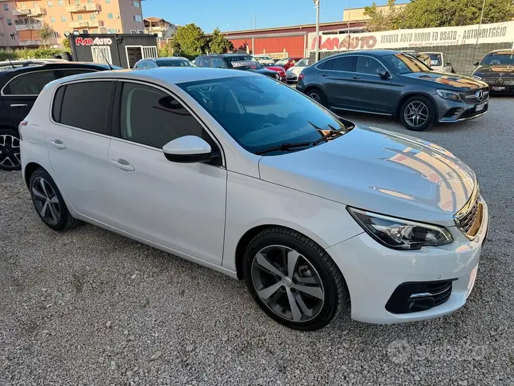 Peugeot 308 2020 photo 4