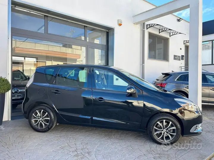 Renault Scenic 2013 photo 5